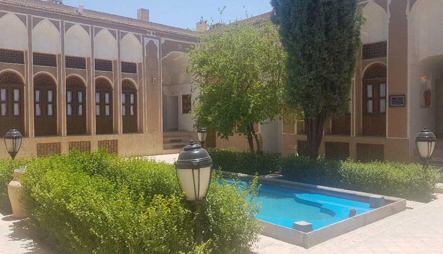 Laleh Yazd Traditional Hotel