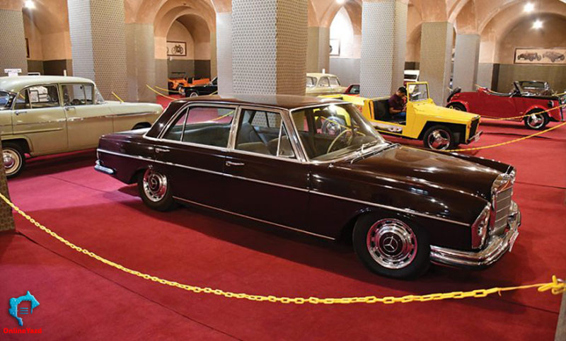 موزه خودروهای تاریخی یزد